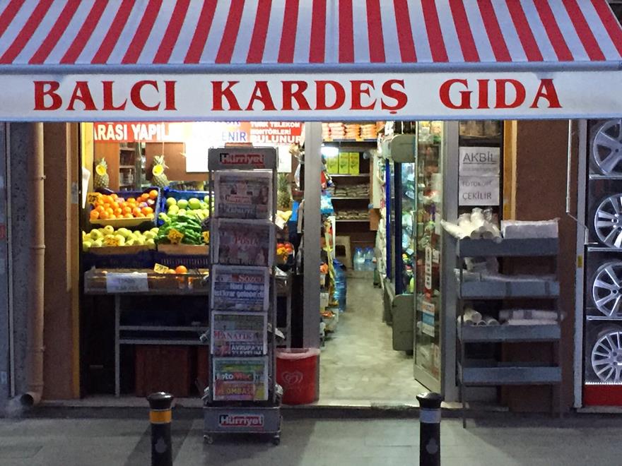 Balcı Kardeş Market